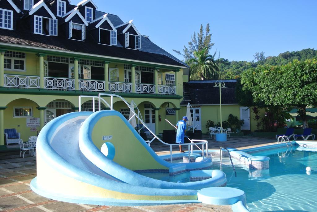 Beach One Bedroom Suite 13 Ocho Rios Exterior photo